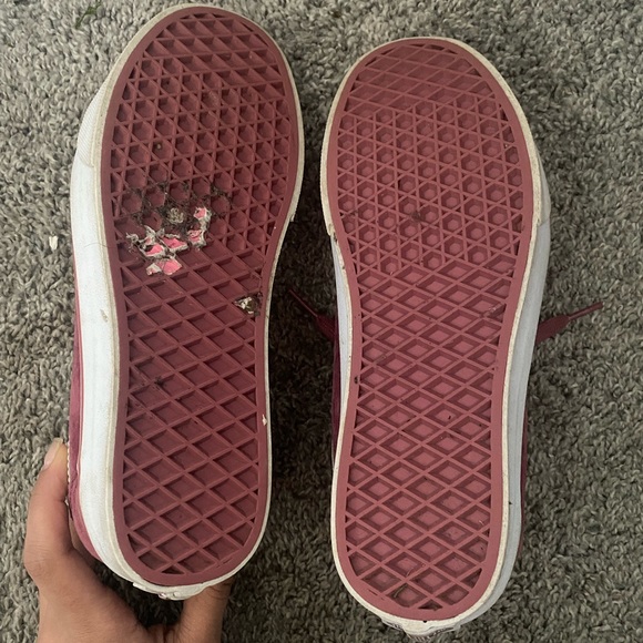 Burgundy vans. - Picture 2 of 3
